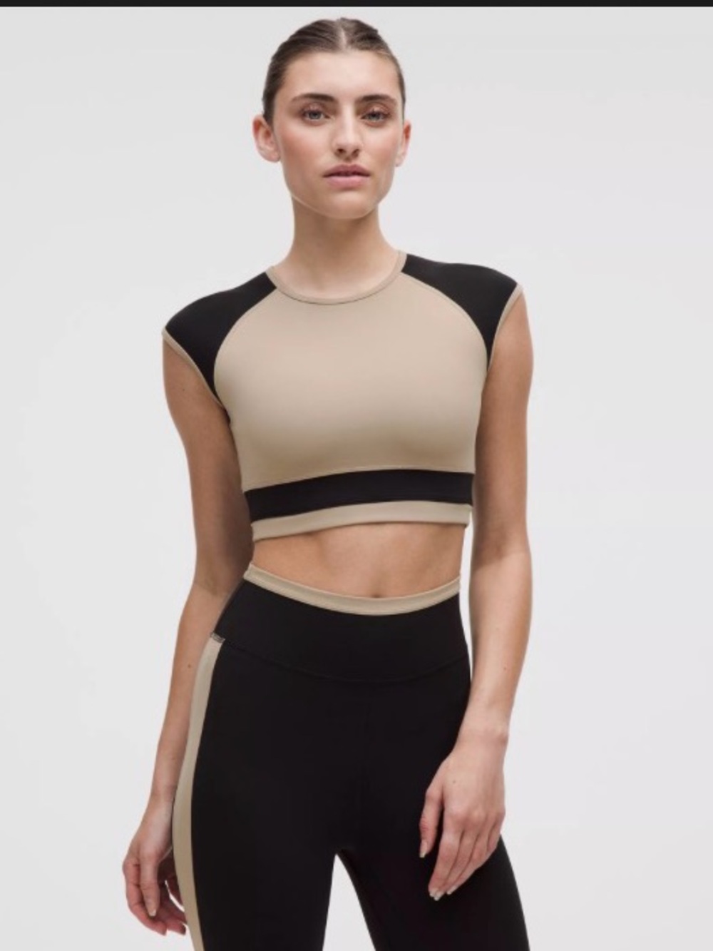 lululemon Nulu Cropped Sleeve Shirt - Sheer Oak/Black